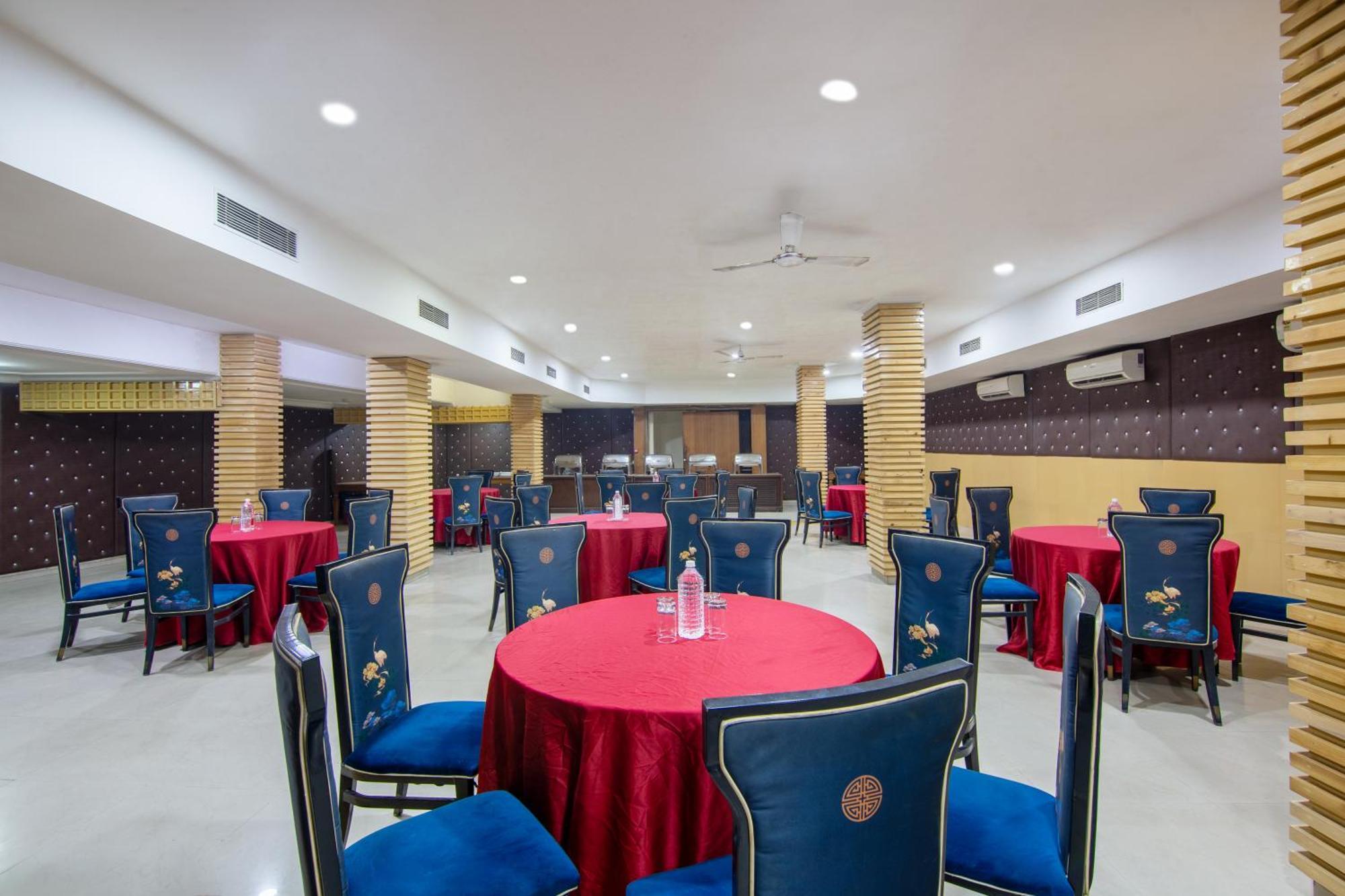Hotel Lohmod At National Highway 8 - Free Airport Transffer New Delhi Exterior photo