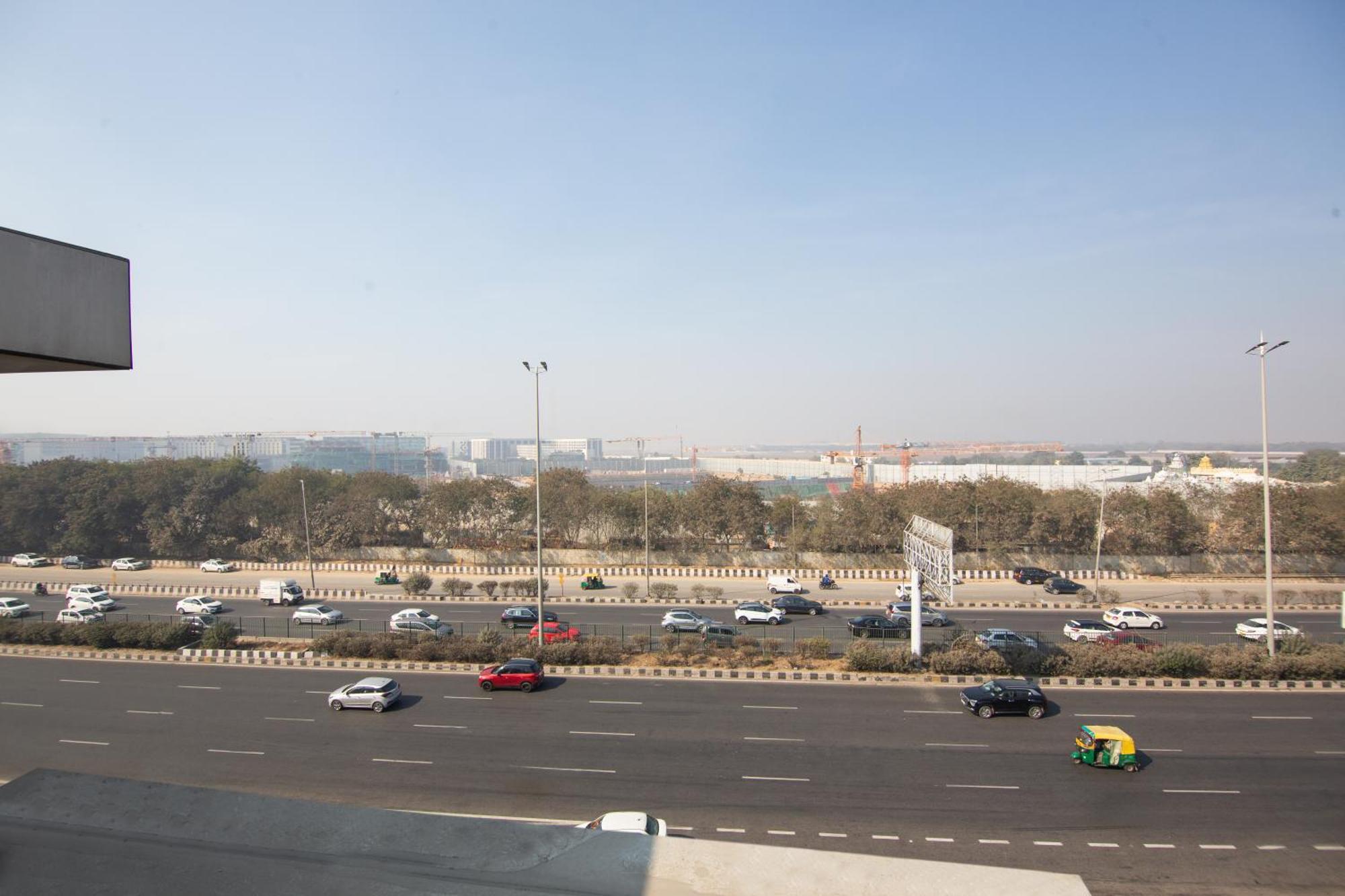 Hotel Lohmod At National Highway 8 - Free Airport Transffer New Delhi Exterior photo