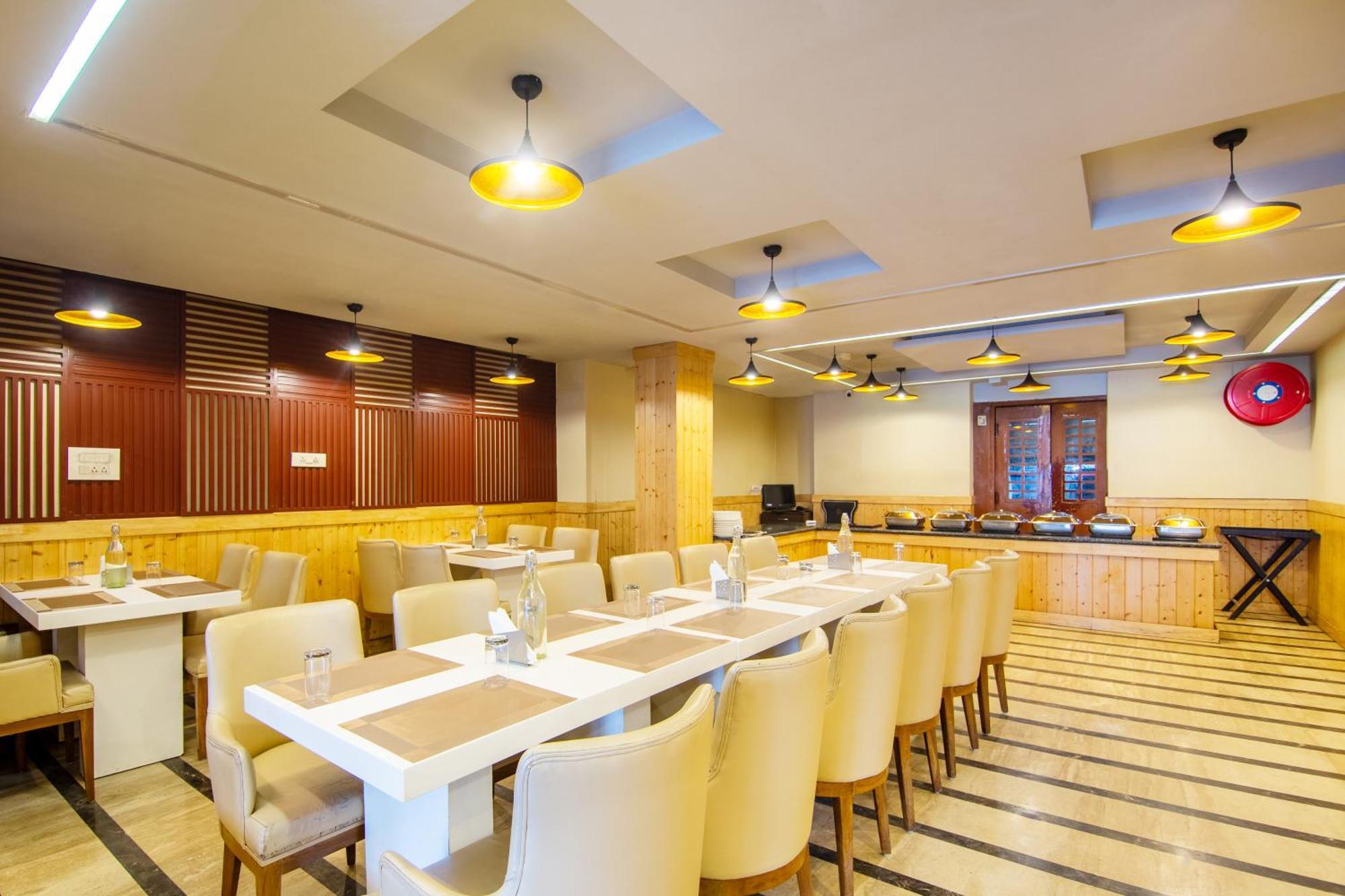 Hotel Lohmod At National Highway 8 - Free Airport Transffer New Delhi Exterior photo