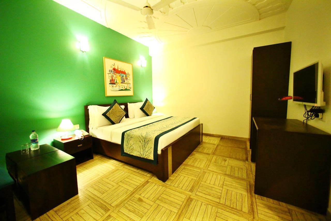 Hotel Lohmod At National Highway 8 - Free Airport Transffer New Delhi Exterior photo
