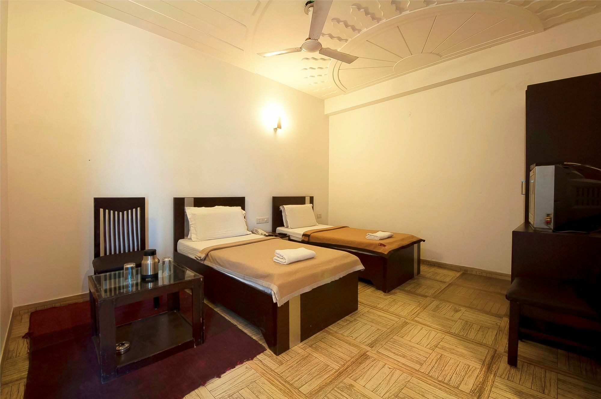 Hotel Lohmod At National Highway 8 - Free Airport Transffer New Delhi Exterior photo